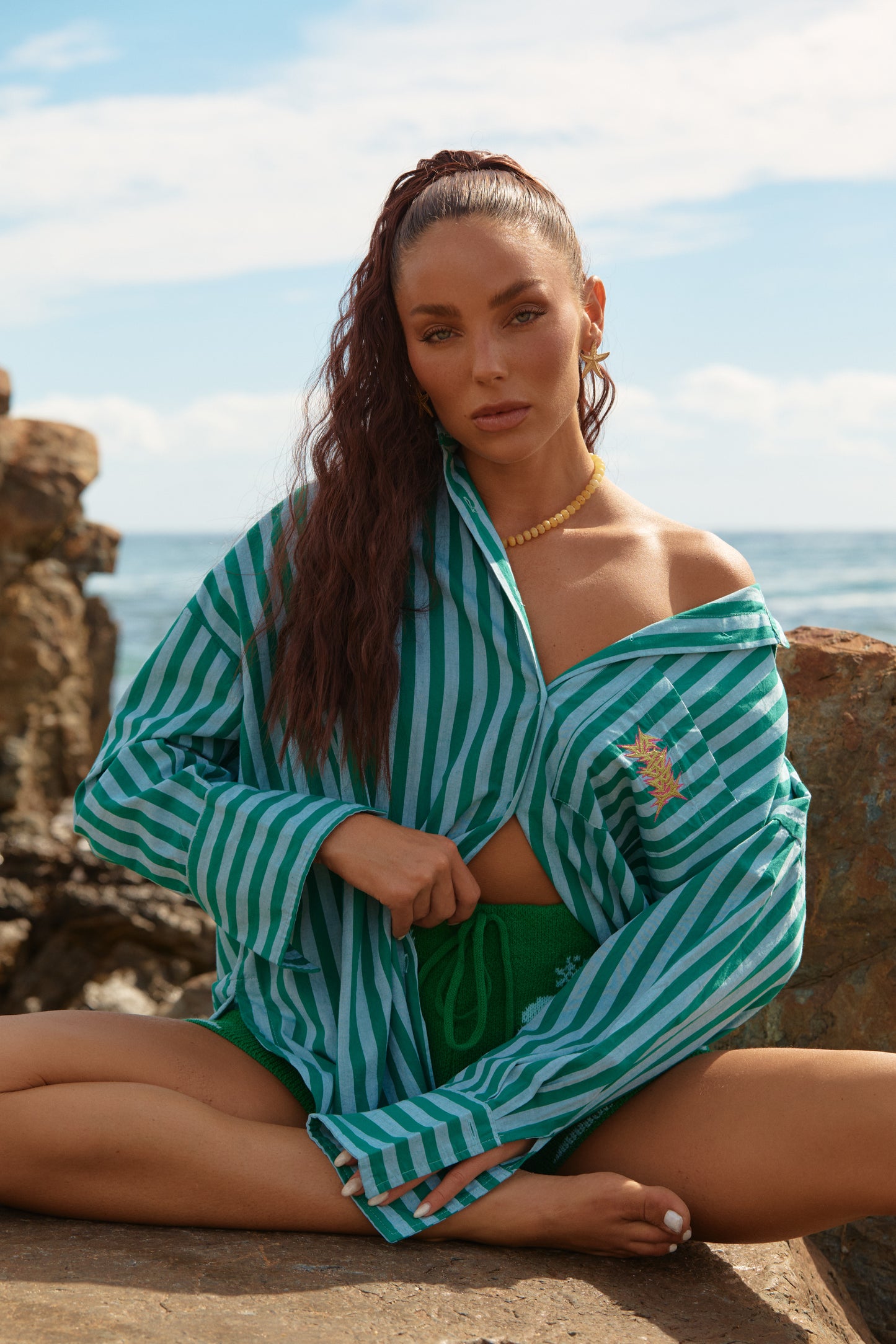 Sabbi - Easy, breezy, and made to be worn your way. The Don Julio Shirt in Green Stripe is your go-to oversized button-up with effortless coastal attitude. Designed in a lightweight, breathable fabric, it drapes beautifully for that relaxed, just-threw-it-on feel.