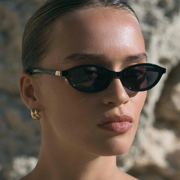 Le Specs Duskfall- black