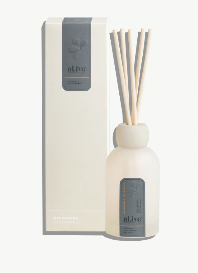The Reed Diffuser offers a continuous, low-maintenance way to fragrance the home with Coconut & Wild Orange.
Diffuses continuously. A plant-derived glycerine base for a steady, low-maintenance fragrance release.
Adjustable intensity. Add or remove reeds to suit the size of the room.
Finished in Coconut & Wild Orange. A vibrant blend of creamy coconut, wild orange and warm vanilla, bright, comforting and effortlessly inviting, reminiscent of sun-warmed days and the gentle sweetness of summer.