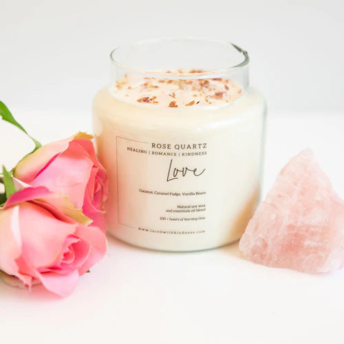 This deliciously warm and cozy blend is a crowd favorite, topped with Rose Quartz and rose petals.
LOVE | ROSE QUARTZ
Healing | Romance | Kindness
Coconut, Caramel Fudge, Vanilla Beans
Natural soy wax and essentials oil blend
100 + hours of burning time