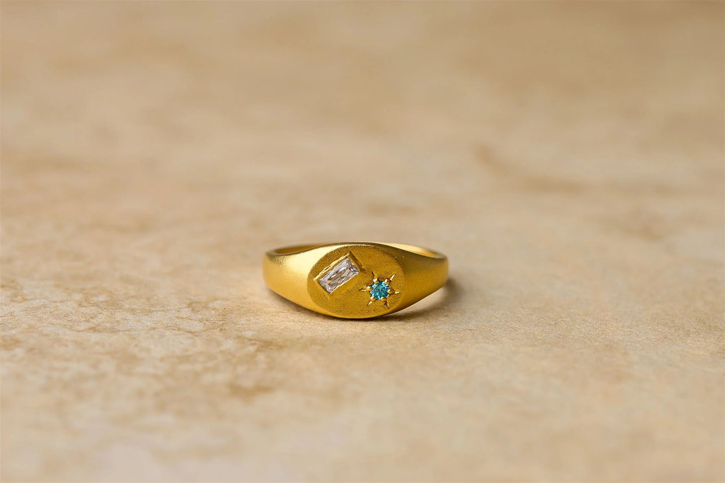 Add a pop of colour to your style with Lea, the stunning ring featuring a vibrant blue sapphire stone. Elevate any outfit with this eye-catching accessory. Perfect for making a statement without taking yourself too seriously.
925 Gold Plated Sterling Silver
Sapphire Stones
Lead,Nickel & Tarnish Free
Hypoallergenic
Waterproof