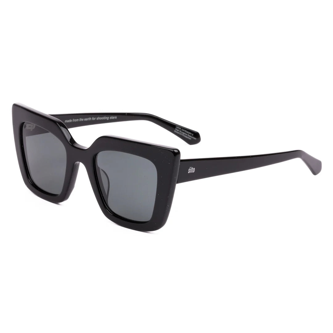 Unleash your inner rebel with Cult Vision. Elevate the classic cat-eye with bold framing and soft curves, making it a fearless fashion statement. Embrace your individuality and confidently rock this all-acetate square cat eye that's effortlessly iconic.
The medium to large fit complements the oversized look and suits a variety of face shapes, from round to oval and heart shaped.
Designed in Australia.