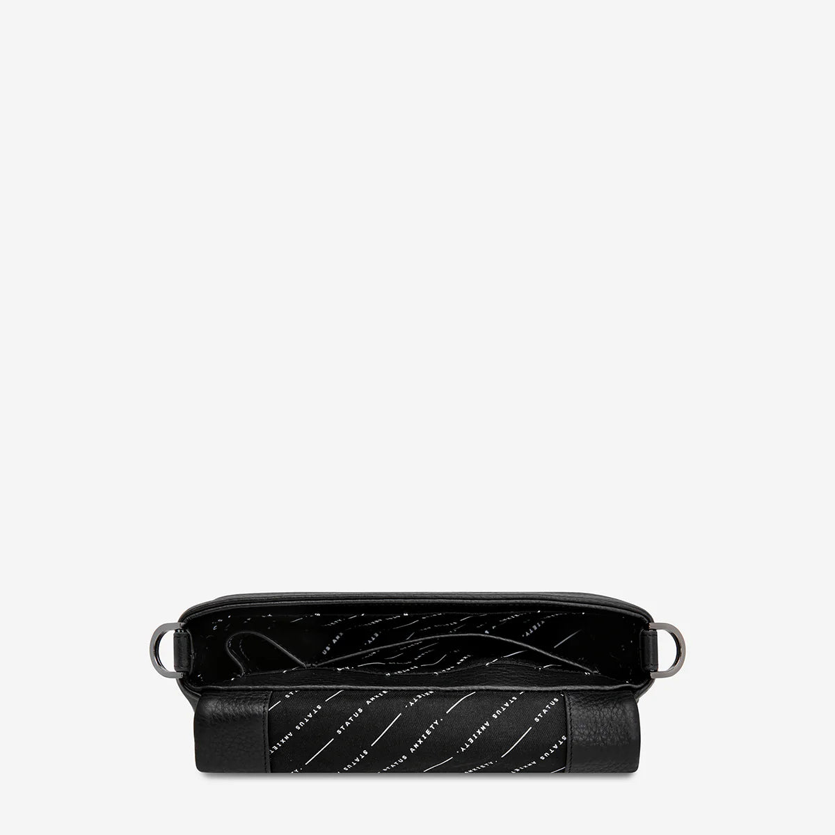 We don't take calling this bag Zenith lightly. As the new high point of your bag collection, 'Zenith' comes with a longer strap for use as a relaxed crossbody, or swap in the shorter strap to transform her into a dressier shoulder bag