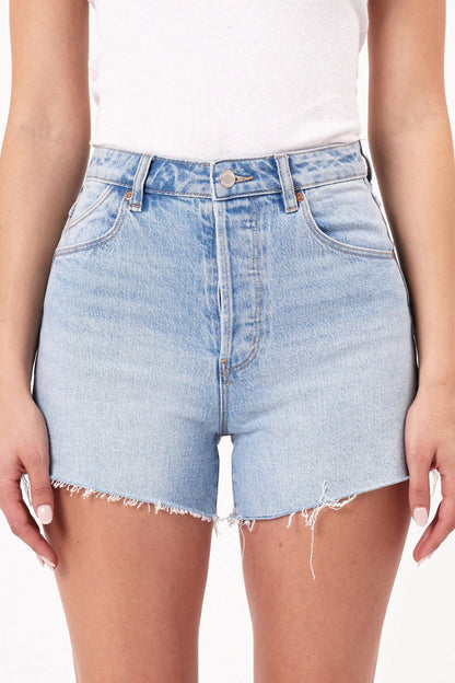 The denim short that looks like you’ve owned it forever, in the best way.

Meet the Rolla’s Original Short – Sunshine Blue, your go-to high-rise staple for that effortless, vintage-inspired summer vibe. Slim through the seat with a modest length, these shorts are designed to flatter while still keeping things easy and wearable. Prefer a more relaxed feel? Just size up for that laid-back, off-duty fit.
