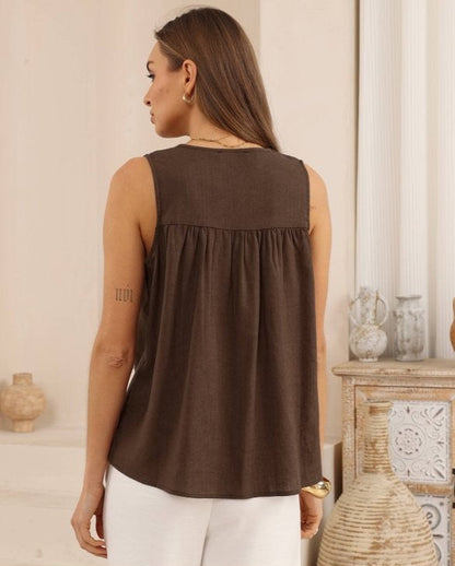 Soft, effortless, quietly elevated.

Meet the Sophia Top – Iris Maxi, your go-to piece for looking polished without overthinking it. From slow mornings to sunset plans, this top moves with you, making every outfit feel intentional, relaxed, and effortlessly chic.