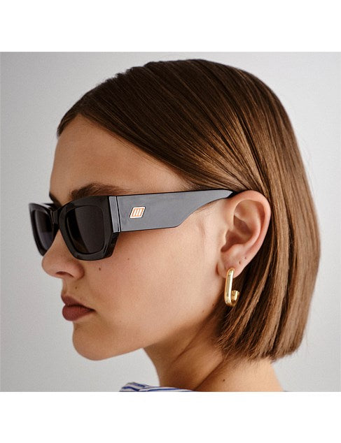 BEACHCOMBER | BLACK