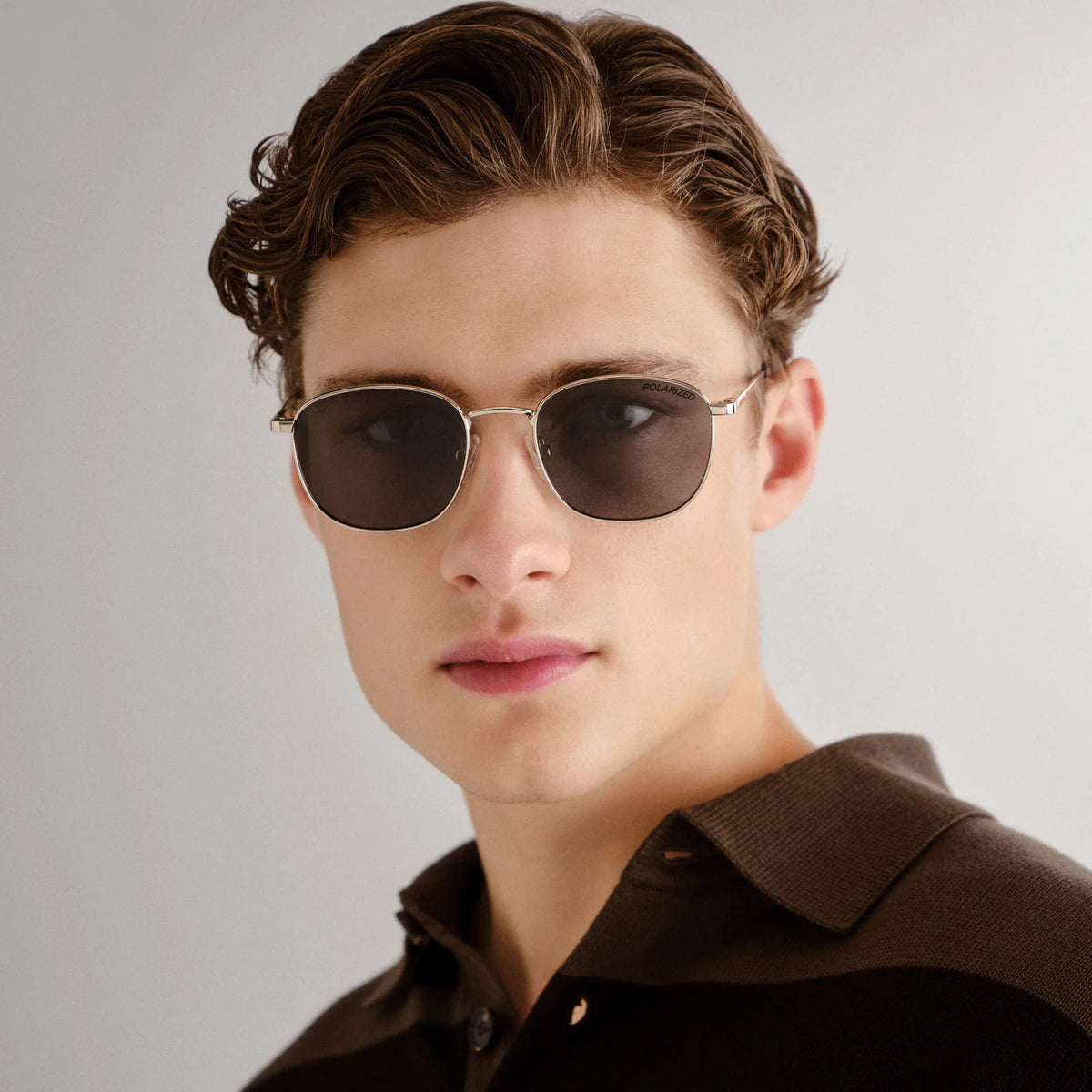 NEPTUNE DEUX offers a classic square silhouette with small proportions, making it the perfect ‘everyday’ sunglass for all face shapes. Its timeless design blends style with practicality, elevating any look with effortless sophistication.