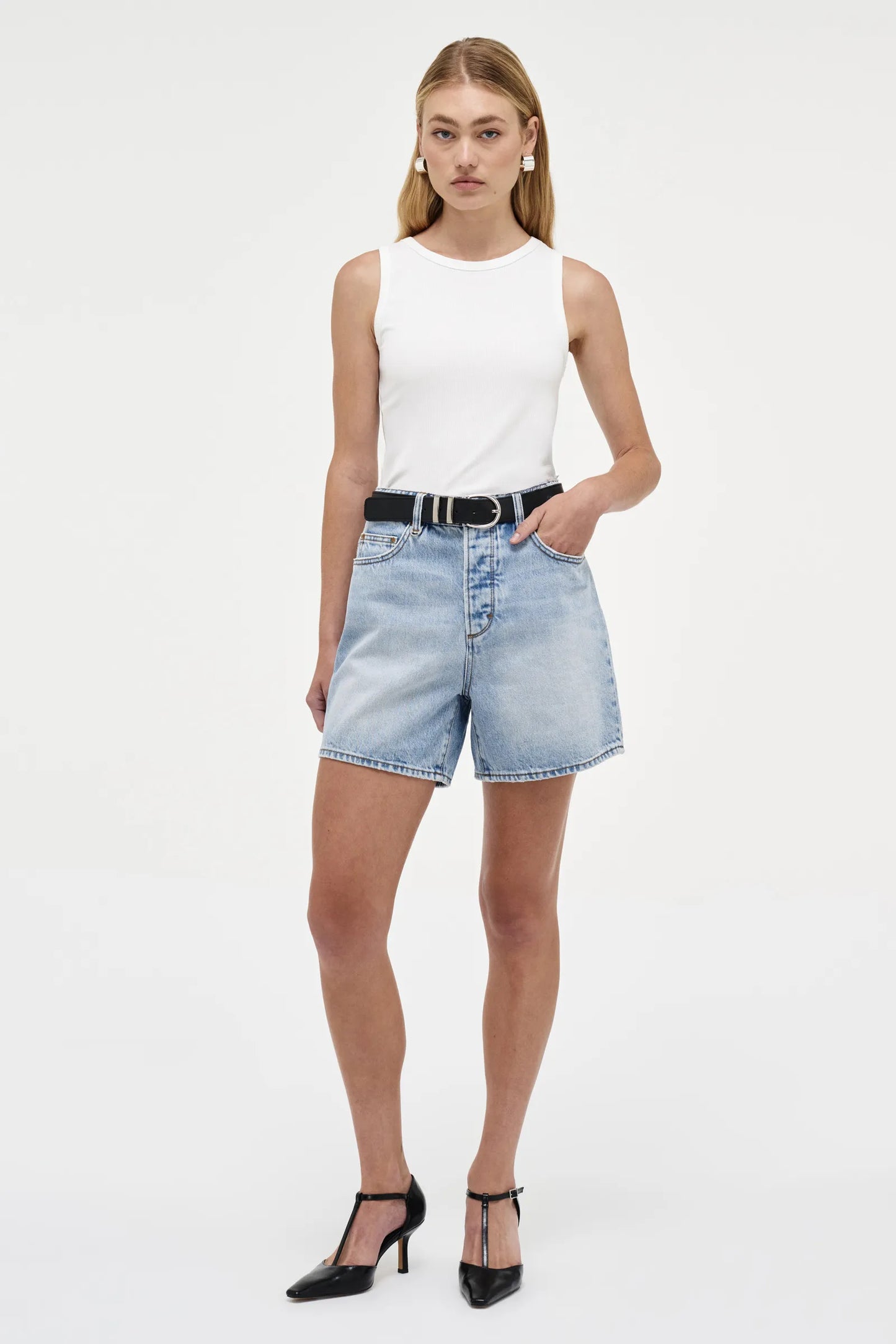 Your throw-on-and-go denim short that somehow makes every outfit look intentional.

Meet your new warm-weather obsession: the Neuw Eva Short – Passenger Light Vintage Indigo. These are the kind of shorts you reach for without thinking, and somehow end up wearing on repeat all season. Relaxed, a little structured, and effortlessly cool, they’ve got that “I just threw this on but still look put-together” energy nailed.