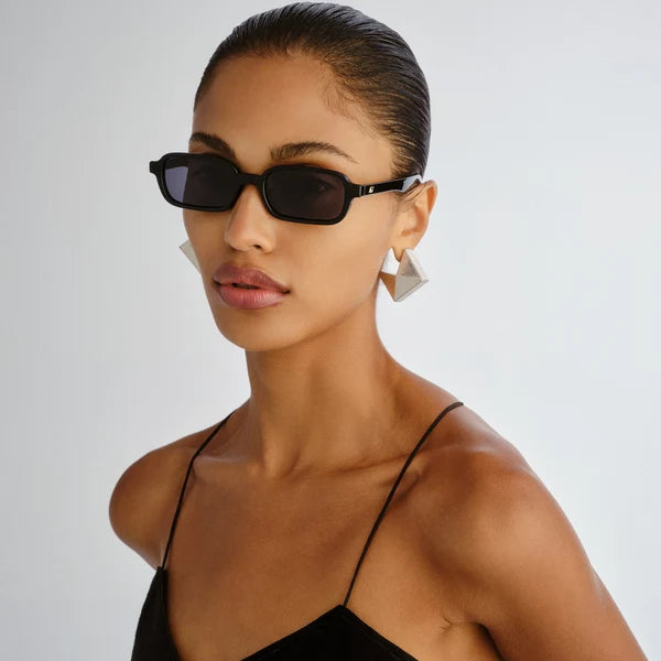 Le Specs Pilferer-black