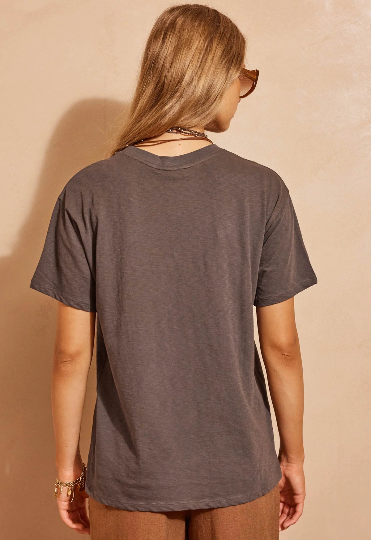 The SPELL Island Thunder Tee in Charcoal channels the rebellious spirit of the iconic Spell biker tee, infused with our signature vintage edge. Crafted from soft 100% organic Pima cotton slub, this relaxed silhouette has an effortless, lived-in feel, finished with a custom front print that evokes the wild freedom of the open road. A timeless wardrobe staple with a little rock 'n' roll attitude, the Island Thunder Tee is made to be worn, loved and lived in.
