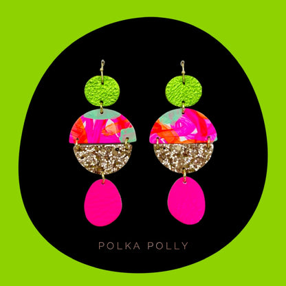 Hand painted beads in pinks, orange and mint. Paired with metallic citrus green, light gold&nbsp;glitter and neon pink genuine leather beads. Set on golden stainless steel hooks.

Light weight and comfortable to wear.

Each pairs pattern and colour placement will differ.