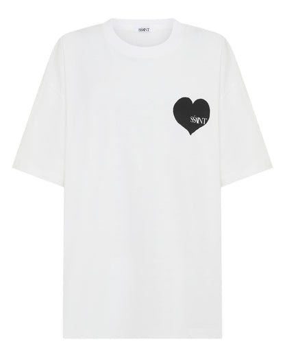 Introducing the SŚAINT Heart T-shirts. A small heart on the front, big love on the back, this oversized unisex tee is made for the lovers of the world. Now available in our Black colour-way. 
