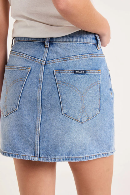 90's Relaxed Mini Skirt by ROLLAS

90’s Relaxed Mini Skirt is a mid-rise mini skirt with a relaxed, easy fit
Designed to sit comfortably on the waist, and finishes at mid-thigh
Will soften and mould to the body over time
Combines nostalgic 90’s styling with everyday wearability
Made with Rolla's signature vintage trims
Button fly closure