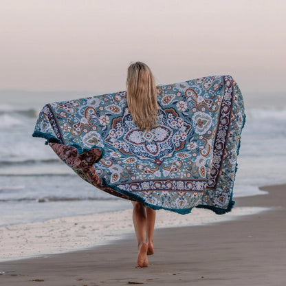 Luna Picnic Rug - Isla


Luna has alluring bohemian details we know you’ll love with a colour palette that depicts natures striking tones, cast across a teal green canvas.

- Made with 100% cotton

- One-colour tassel trim around the rug

- Extra large picnic rug - approx 202 x 160cm which comfortably fits 4 people

- Pictures show the length of the picnic rug being used across the width of a queen bed and it can also be draped across a king bed