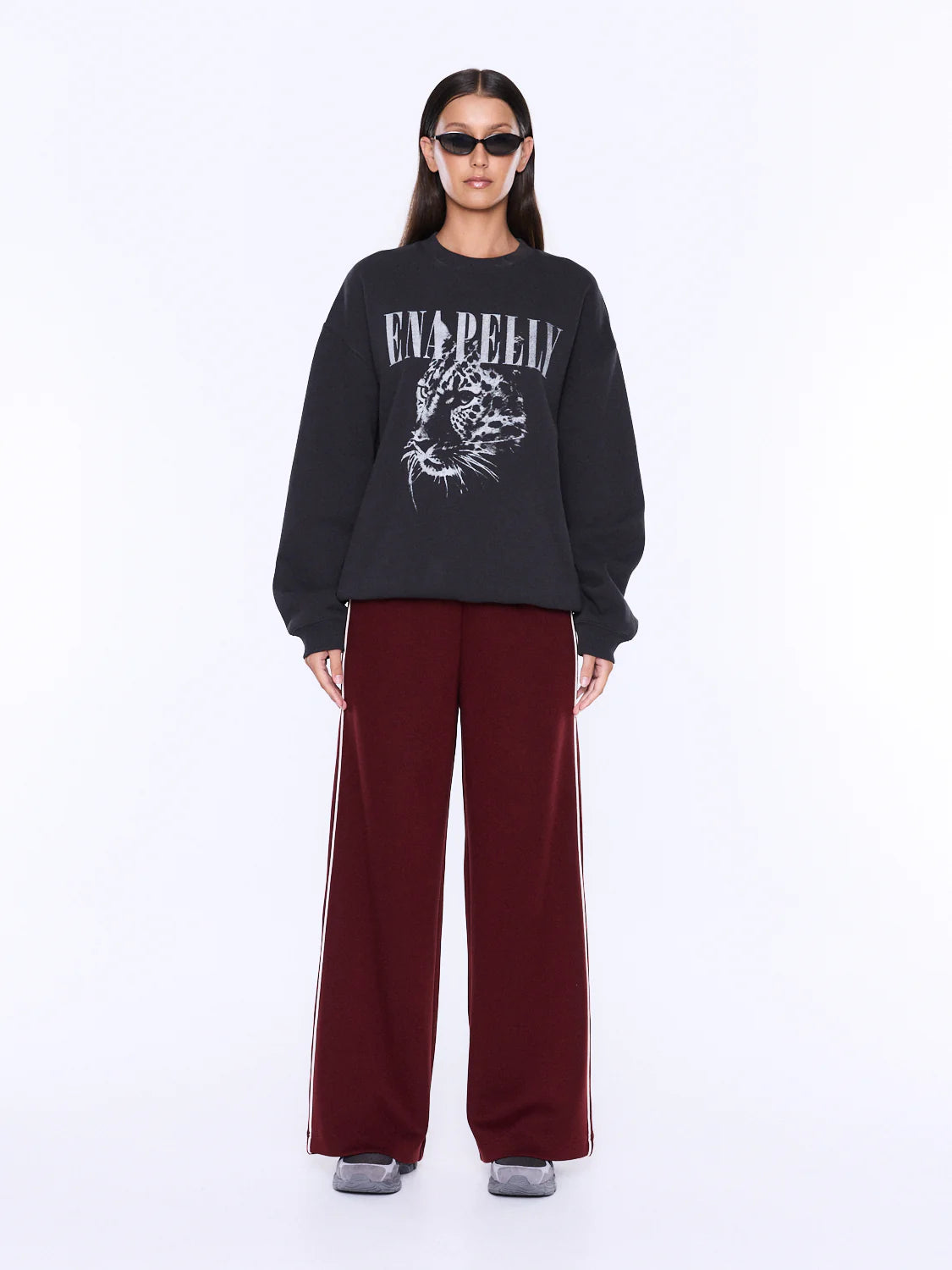 Mila Oversized Sweater Cheetah - Ena Pelly

Graphic Attitude. Relaxed Fit. The Mila Oversized Sweater is cut from cotton and polyester brushed fleece with an oversized silhouette that embodies relaxed comfort. Finished with an exclusive animal-inspired graphic in a semi-plastisol print, while dropped shoulders and ribbed trims enhance its effortless street-inspired mood.

Oversized fit sweater
Purchase your usual size
Brushed fleece
Drop shoulder 
Rib cuff and neckline
Crew neckline
