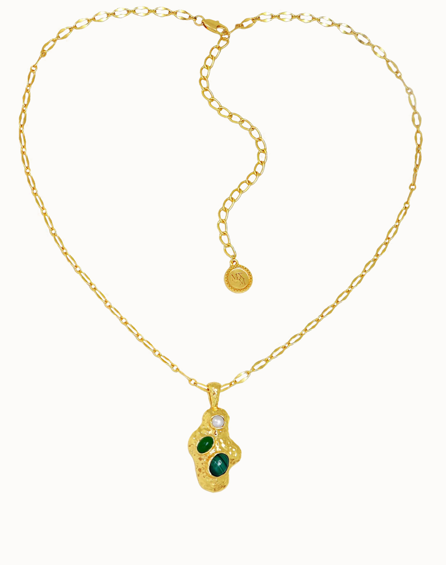 Federica Necklace Gold

Description
GOLDEN LAYERS • FUTURE KEEPSAKE
Softly sculptural and rich with meaning, Federica is designed to feel like something discovered - not just worn. A vintage-inspired chain leads to an organic, freeform pendant set with Green Jade, Malachite, and Freshwater Pearl, creating a piece that feels both grounded and elevated.