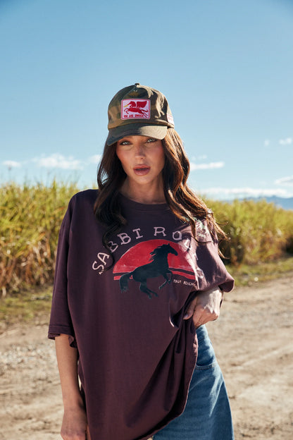 The Very Oversized I Love Country Music Tee

I love it, you love it, we all LOVE COUNTRY MUSIC!

The Very Oversized I love Country Music Tee is for cowgirls, festival-goers and peeps who like their tees oversized and their ears full of country ballad goodness.