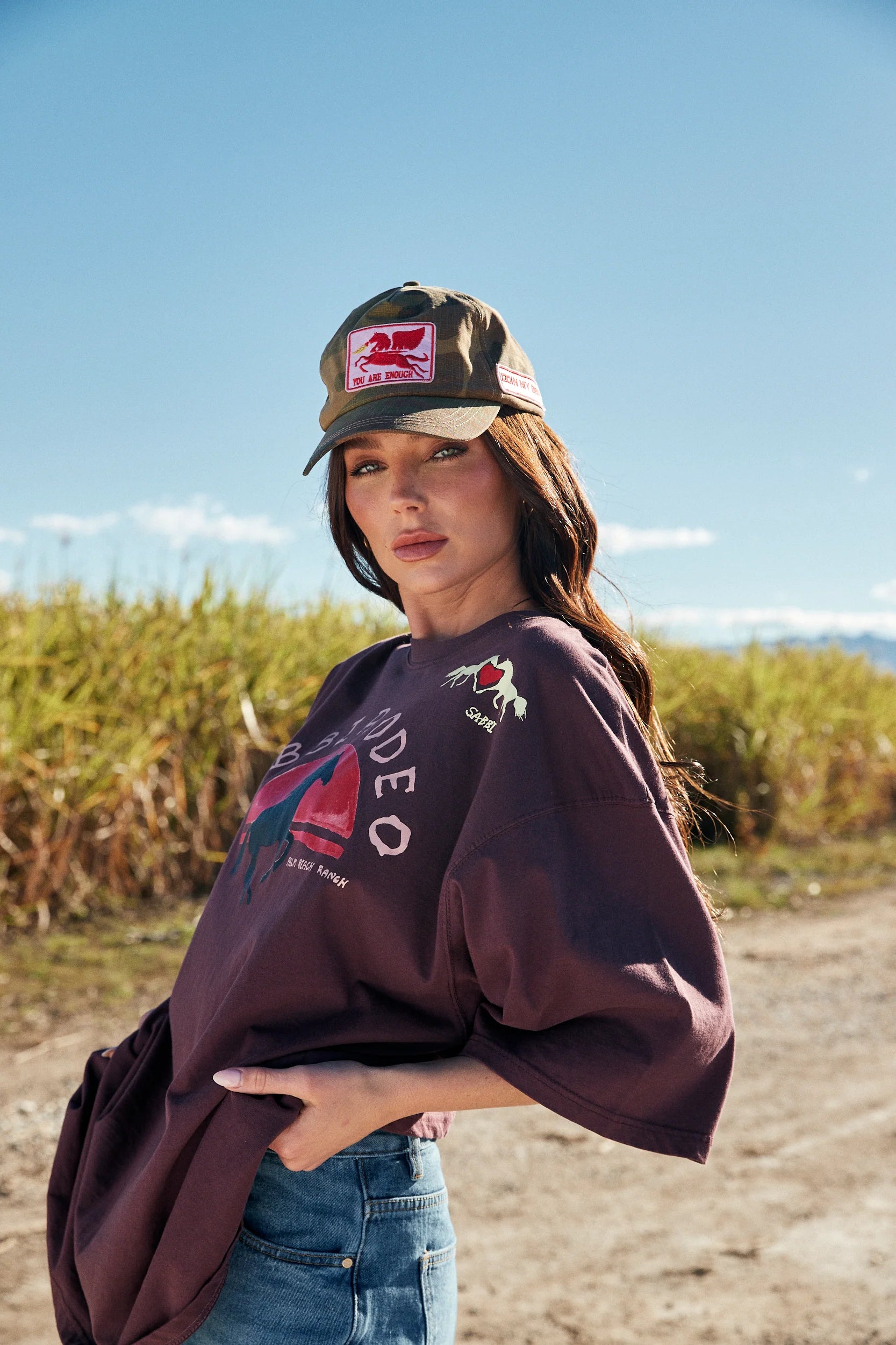 The Very Oversized I Love Country Music Tee

I love it, you love it, we all LOVE COUNTRY MUSIC!

The Very Oversized I love Country Music Tee is for cowgirls, festival-goers and peeps who like their tees oversized and their ears full of country ballad goodness.
