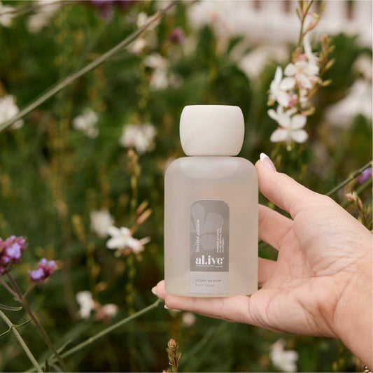A 100ml Room Spray delivering a fine mist to instantly refresh spaces. Scented with our limited edition Ivory Bloom fragrance inspired by white florals, it’s designed to bring calm and softness to everyday moments.