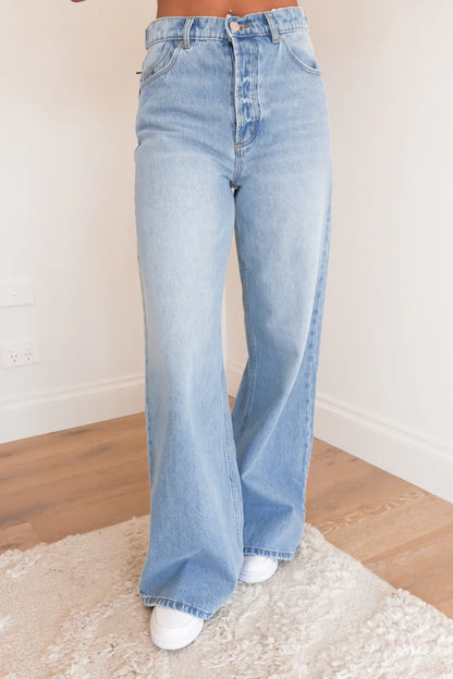 Relaxed Sailor is a high-rise jean with a relaxed A-line wide leg, designed to sit loose off the body.