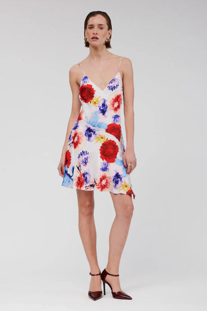 Your “effortless but still dressed-up” floral moment has arrived.

The Suboo Amie Slip Mini Dress is made for sunshine days, spontaneous plans, and those nights that start casual and somehow turn into something special. With its vibrant floral print, it brings instant feel-good energy. Fresh, feminine, and flattering on every skin tone.
