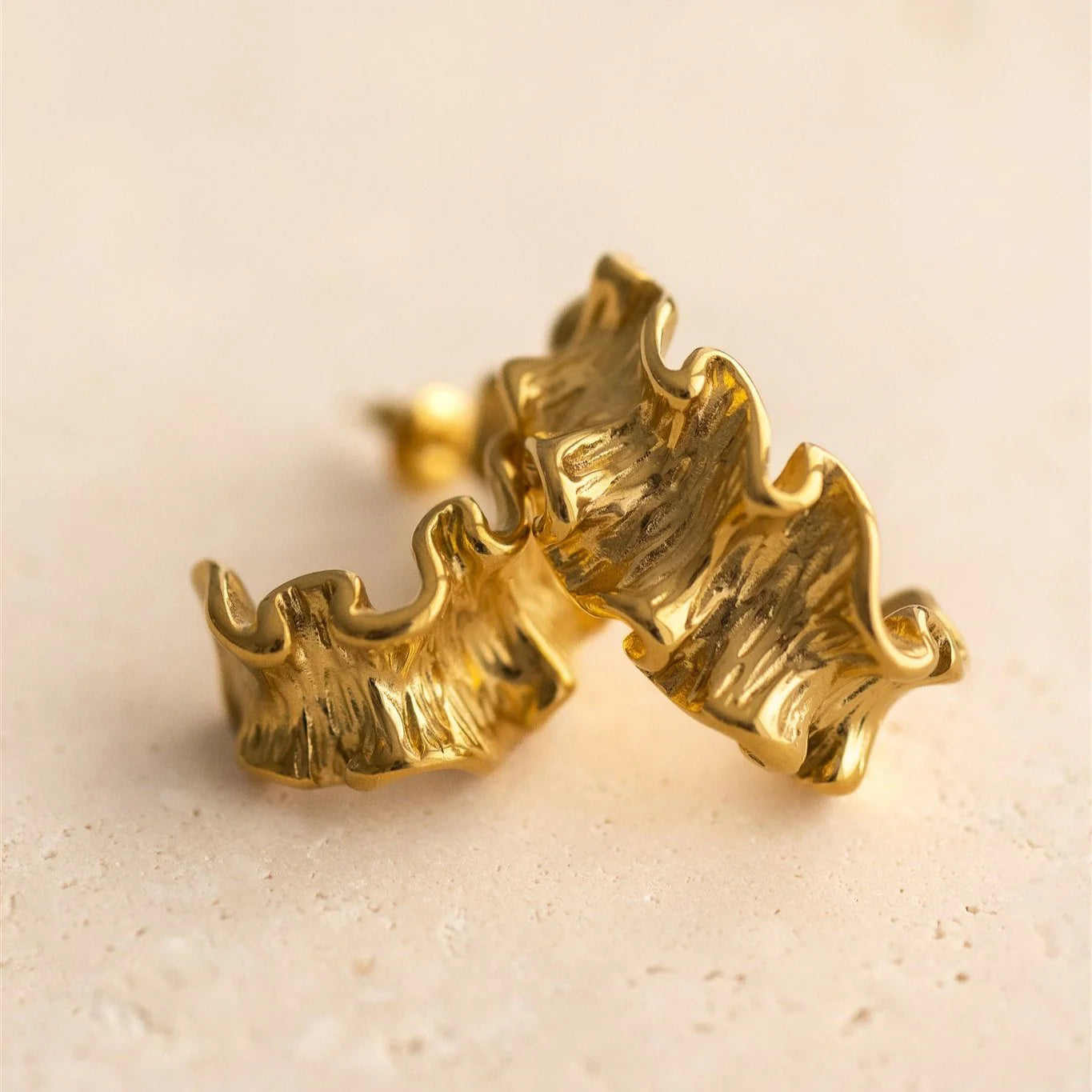 Get ready to make a statement with SOLEIL, our best selling earrings of all time.&nbsp;These statement earrings are sure to turn heads and add a touch of fun to any outfit!

18Kt Gold Plated
Lead, Nickel &amp; Tarnish Free
Hypoallergenic
3cm in Length &amp; 1cm in Width