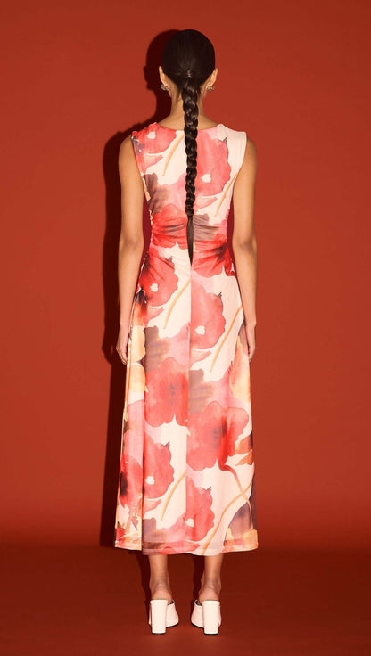 A little bold, a little romantic. This is the dress that does all the talking.

Meet the Staple The Label Kaia Burnt Floral Mesh Midi Dress, a standout piece designed to sculpt, flatter, and move with you. Featuring a dreamy watercolour-inspired floral print in rich burnt tones, it brings depth and dimension to your look while still feeling refined and wearable.