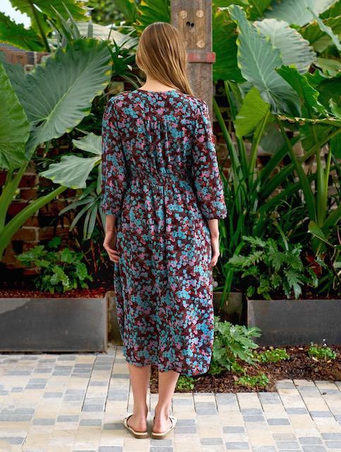 Say hello to your “throw it on and instantly feel beautiful” dress.

The Boho Australia Violette Midi Dress is effortlessly feminine, timeless, and made for those days when you want comfort and elegance in the same breath. With its soft, flowy silhouette and easy wearability, it’s the kind of piece you’ll keep reaching for, season after season.