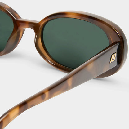 OUTTA LOVE | TORT GREEN MONO