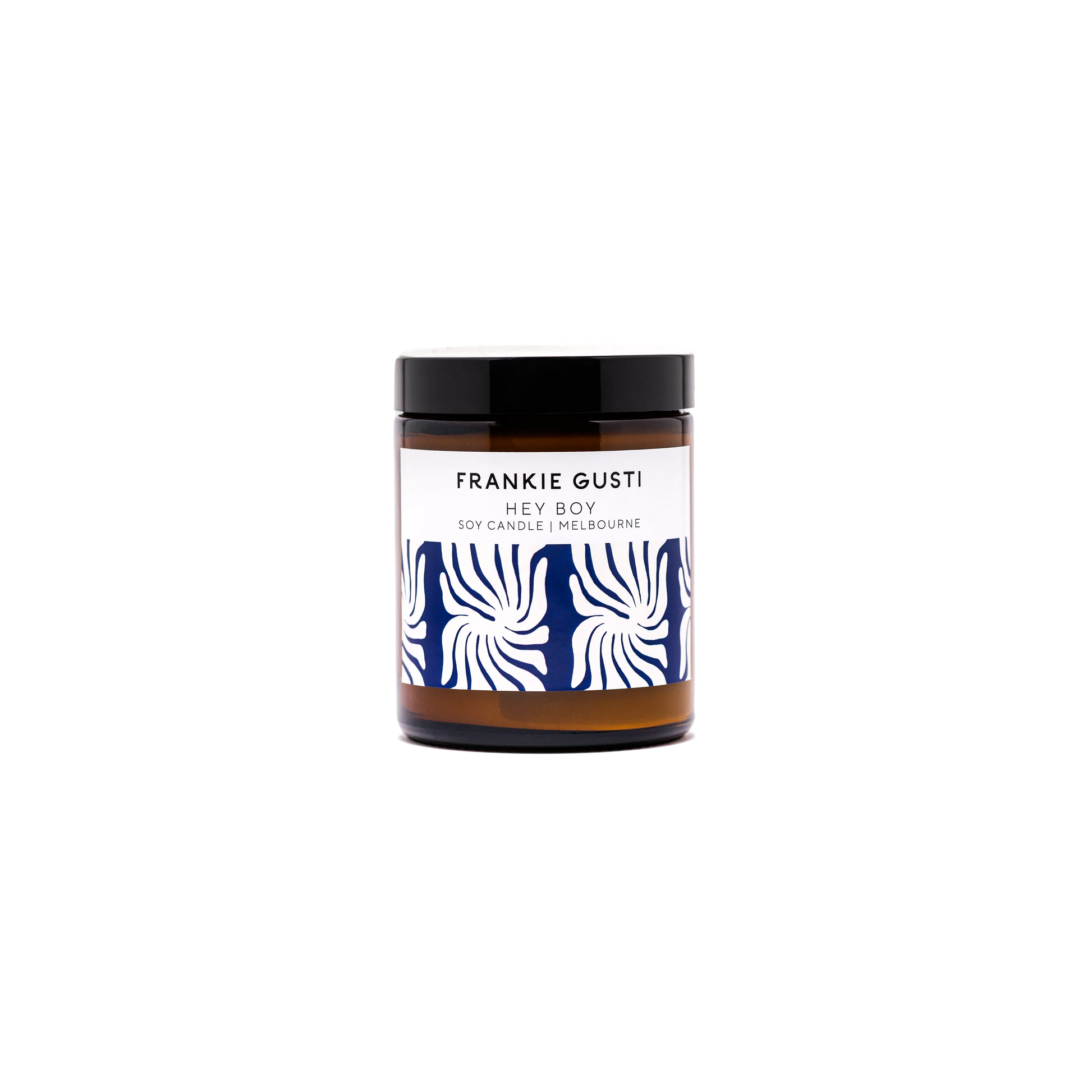 That first-crush kind of scent.
The one that lived in his hoodie.

A true amber fragrance with a bright flicker of lemon and bergamot, melting into warm benzoin and cedar wood, before unfolding into creamy vanilla, Indian sandalwood and a heady patchouli base.