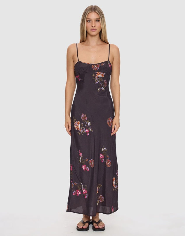 Your “effortless elegance without trying too hard” dress has arrived.

Meet the Thrills Co Natural Spirit Bias Maxi Dress, a timeless, feminine staple designed to move with you and flatter in all the right ways. Simple, refined, and endlessly wearable, it’s the kind of piece that makes getting dressed feel easy, but still looks like you’ve put in the effort.