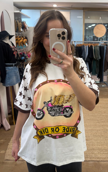 Ride or Die Tee -By Frankie

Add a pop of fun to your wardrobe with the Ride Or Die Tee in white. Soft, comfortable, and effortlessly stylish, this tee is perfect for casual days or weekend adventures.

Details:

100% cotton
Soft, breathable fabric
Crew neckline
Relaxed, slightly oversized fit
Stars on sleeves for a vibey touch
Easy to layer or wear on its own
Works with denim, bike shorts, or trackies