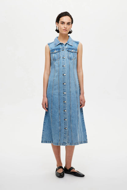 Your new “throw-on-and-look instantly put together” denim moment has arrived.

The Neuw Denim Shirt Dress blends crisp Nordic-inspired design with that laid-back Melbourne edge Neuw is known for. Think clean lines, vintage attitude, and effortless cool. It’s the kind of piece that feels minimal, but still makes a statement.