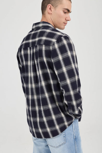 Long sleeve button-up shirt with classic front chest pocket
Lightweight soft hand feel
Mini check detailing
Made with 100% Cotton