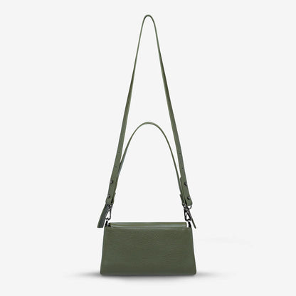 We don't take calling this bag Zenith lightly. As the new high point of your bag collection, 'Zenith' comes with a longer strap for use as a relaxed crossbody, or swap in the shorter strap to transform her into a dressier shoulder bag