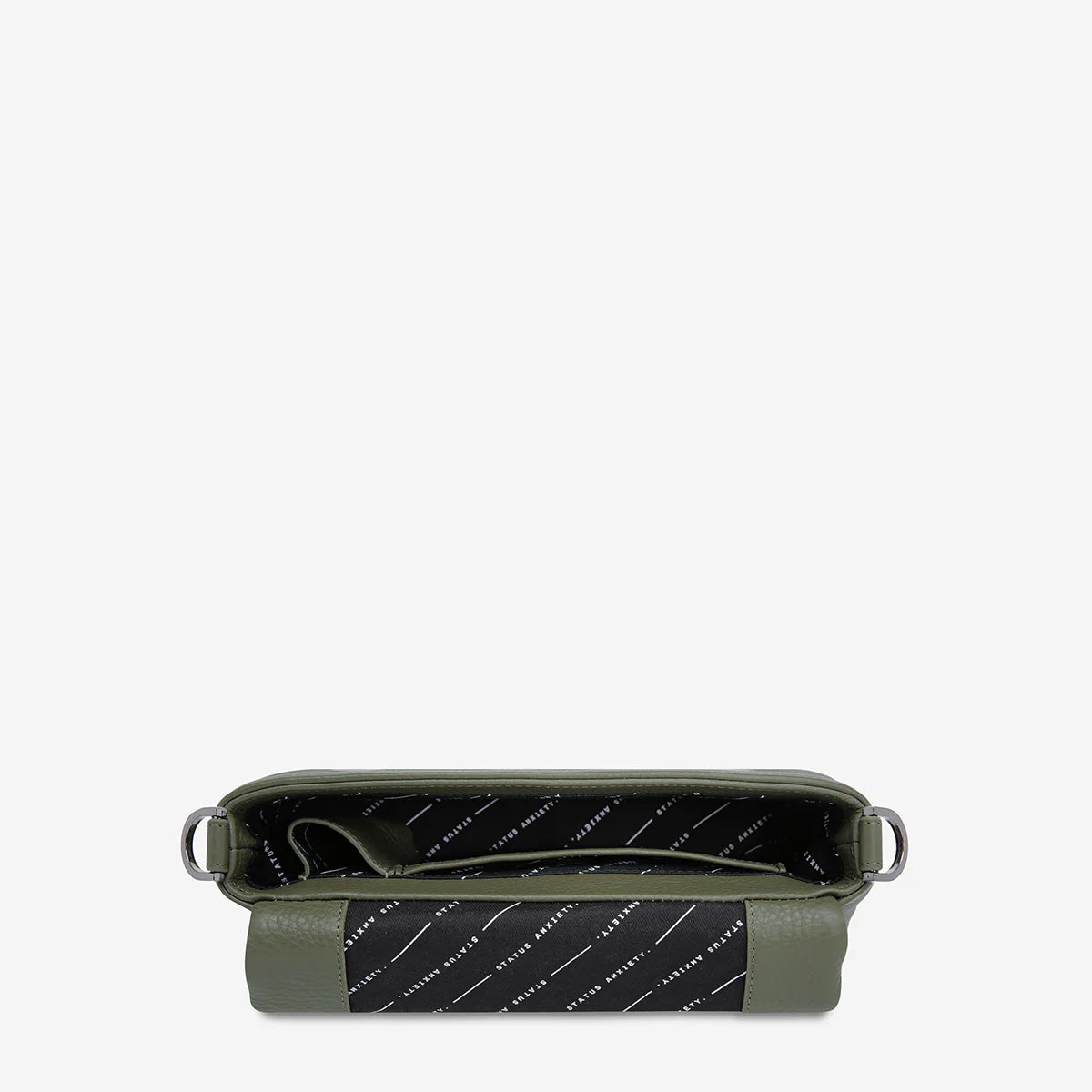 We don't take calling this bag Zenith lightly. As the new high point of your bag collection, 'Zenith' comes with a longer strap for use as a relaxed crossbody, or swap in the shorter strap to transform her into a dressier shoulder bag