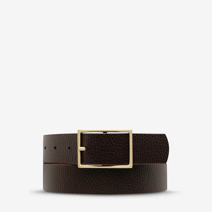 A simple case of less is more. Meticulously handmade from premium cowhide leather, the 'Getting Real' belt is designed with minimalism and daily wear in mind.