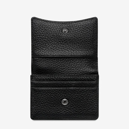 With her compact profile, 'Lumen' will carry all your essentials and still be able to slip into your pocket or the side pocket of your bag. Genius.