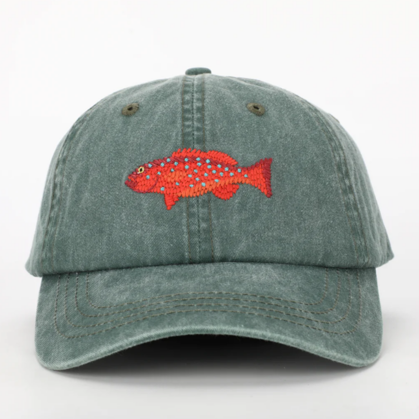 The Coral Trout (Plectropomus leopardus): is there a better fish in the sea? From spearing to searing, the Coral Trout will always be a favourite among ocean lovers. It’s a classic fish to have plastered on your lid, and the iconic blue-spotted red fish is sure to turn heads on the boat ramp. This lightweight hat has a weathered look and feel, making the Coral Trout fish lid as comfortable as a worldly old favourite. 